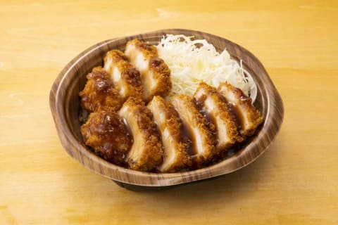 ローソン 営業自粛の串カツ田中を支援できる 串カツ田中ソースカツ丼 Impress Watch