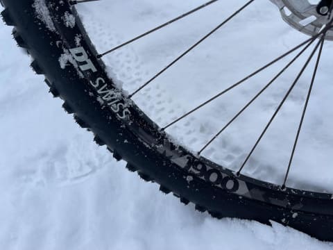 雪でも走れる自転車の スパイクタイヤ を買ってみた いつモノコト Impress Watch