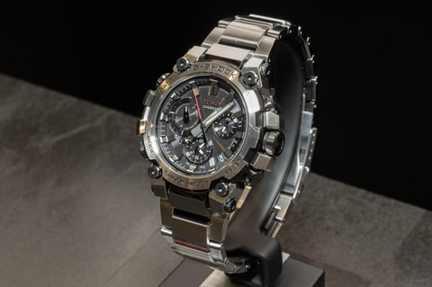 セール！ G-shock MTG-B3000D-1AJFシルバーブラックツートーン - 通販