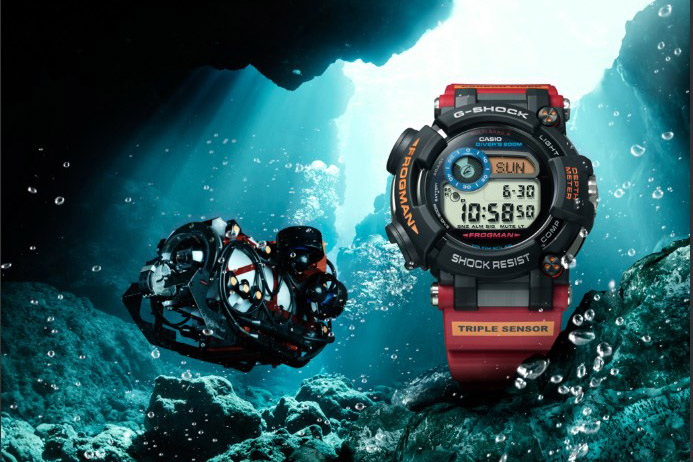 カシオ、南極調査ROVコラボの「G-SHOCK FROGMAN」 - Impress Watch