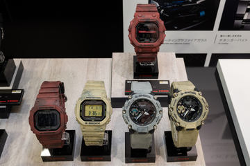 G-SHOCK、ゴージャス・レトロなイエローゴールド多数登場 - Impress Watch