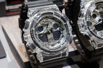 G-SHOCK、ゴージャス・レトロなイエローゴールド多数登場 - Impress Watch