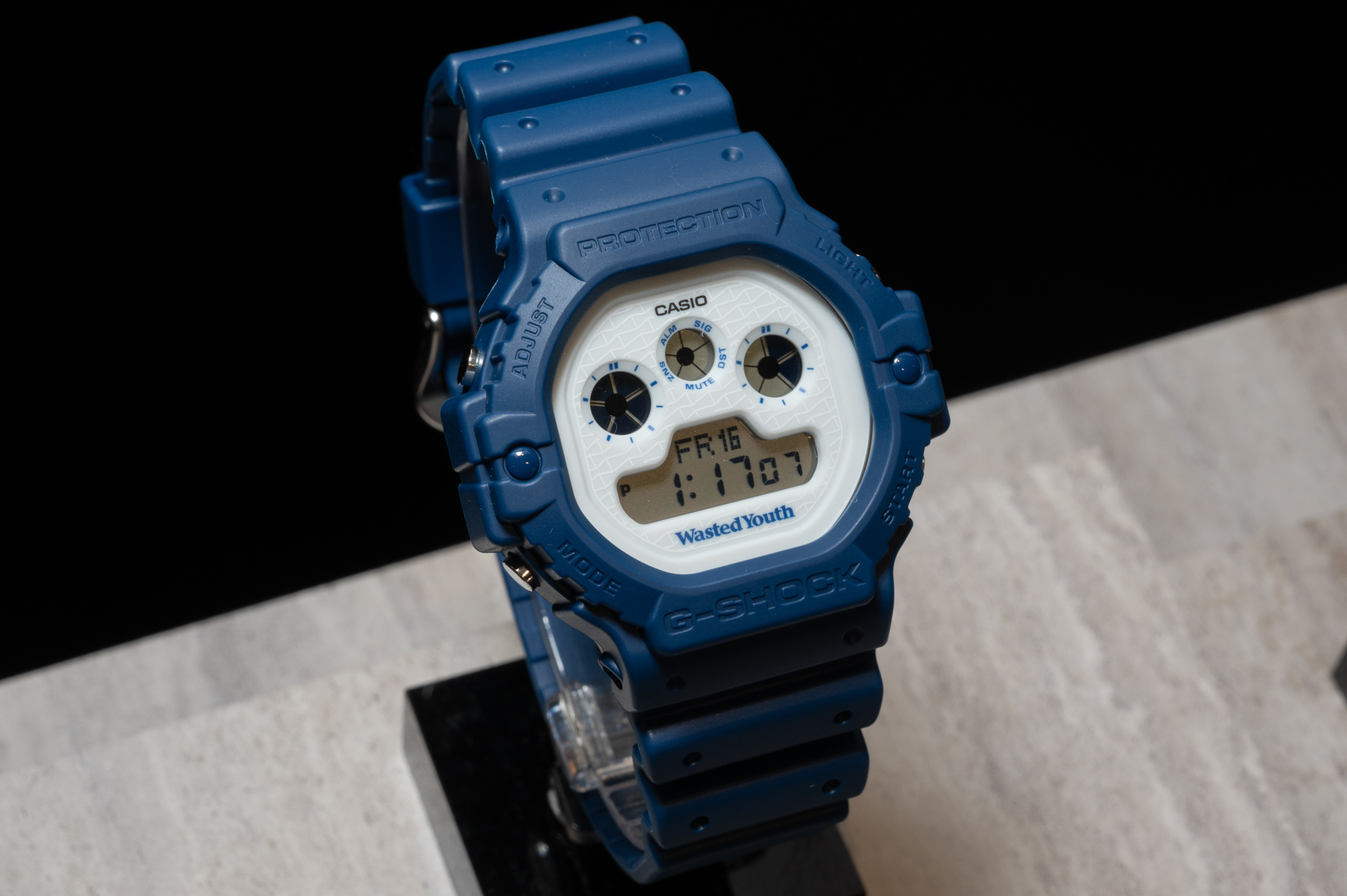 Wasted Youth × G-SHOCK DW-5900WY腕時計(デジタル)
