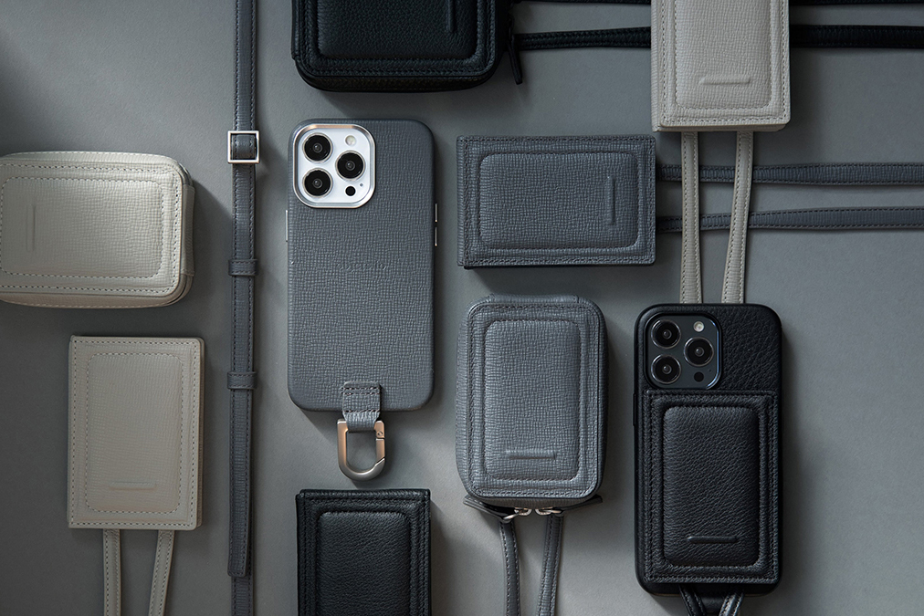土屋鞄、iPhone対応スマホショルダーに新色グレー - Impress Watch